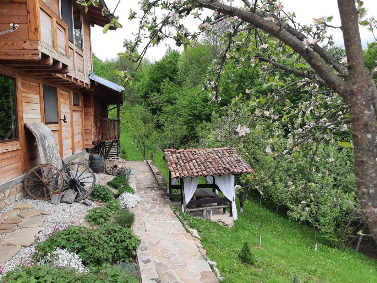 Guest House Kandaferi 2 Elena Exteriör bild